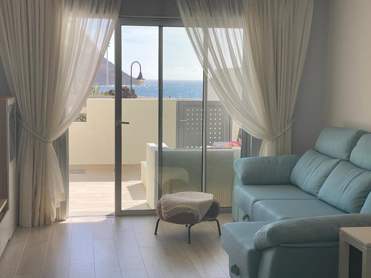 A Beautiful Apartment With A Beach View - La Tejita - El Medano Екстериор снимка