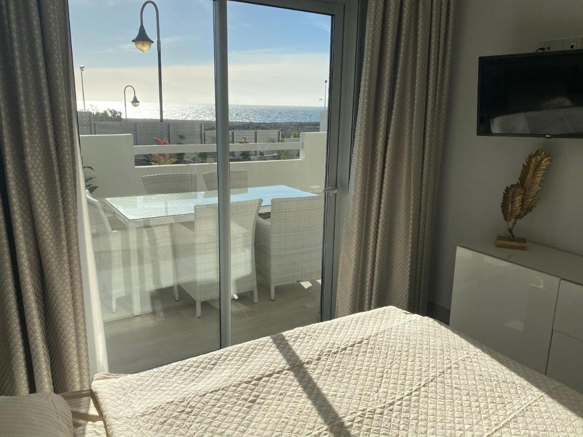 A Beautiful Apartment With A Beach View - La Tejita - El Medano Екстериор снимка