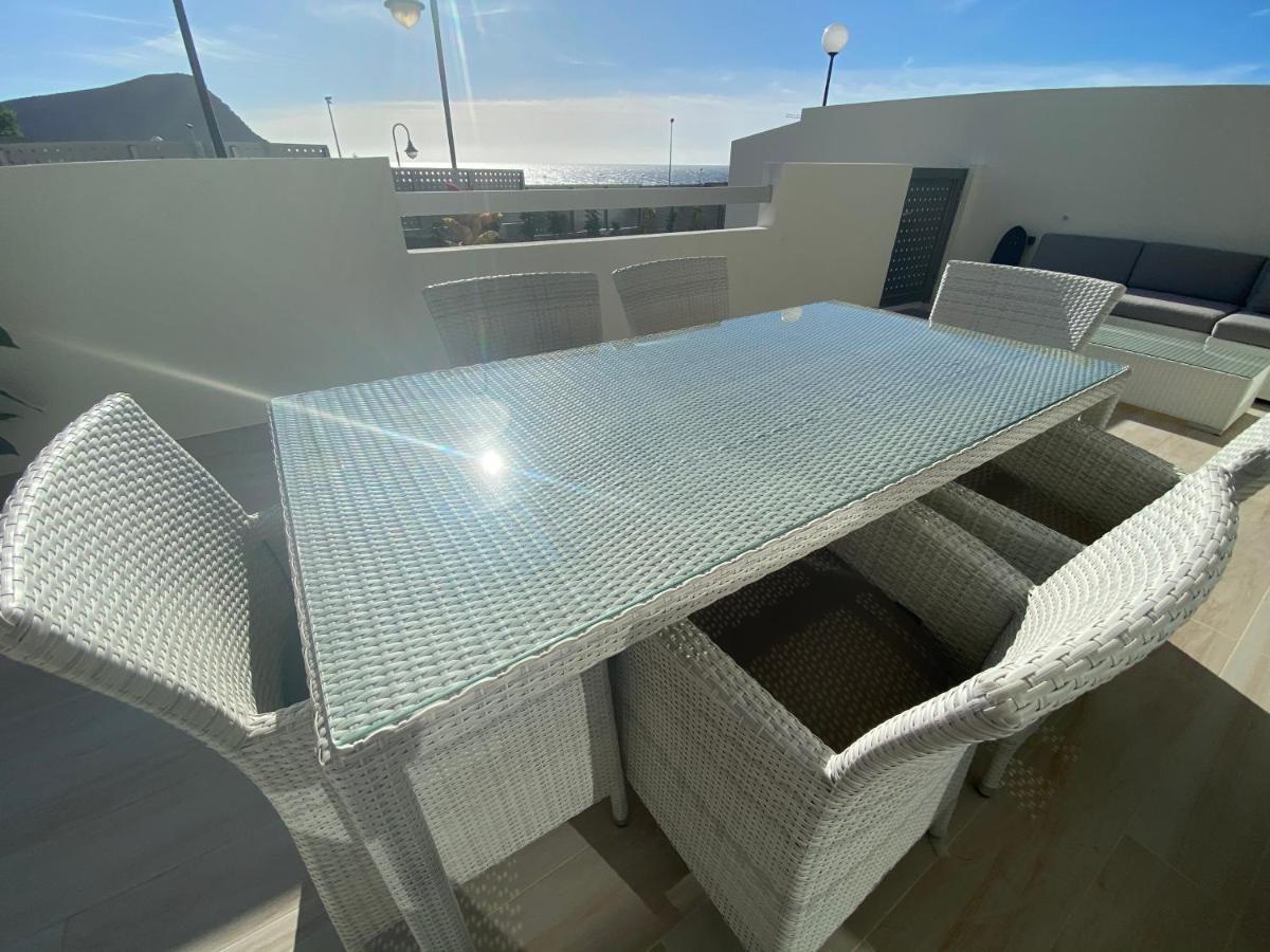 A Beautiful Apartment With A Beach View - La Tejita - El Medano Екстериор снимка